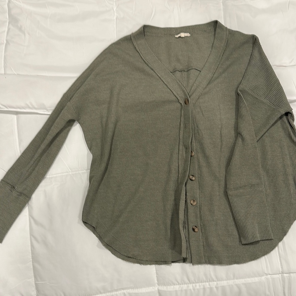 Cute miss green button up